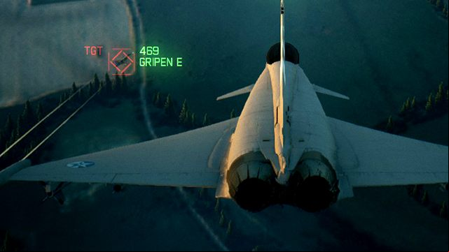 If Gripen flies upwards vertically at this point, our rocket will miss for 100%, despite the full red square targeting. The distance is too short for the missile to have time to adjust its course accordingly. The best way in such case is to slow down sharply and fly upwards at the expense of losing sight of the opponent. Soon afterwards we should go straight on his tail. - Why missiles dont hit the target despite full targeting? - Air combat - Ace Combat 7 Skies Unknown Guide