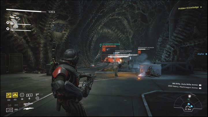 A chest with supplies, ammo, and a first-aid kit is to the right of the soldier with the dog tag - Aliens Fireteam Elite: Search - walkthrough - The only safe option - Aliens Fireteam Elite Guide