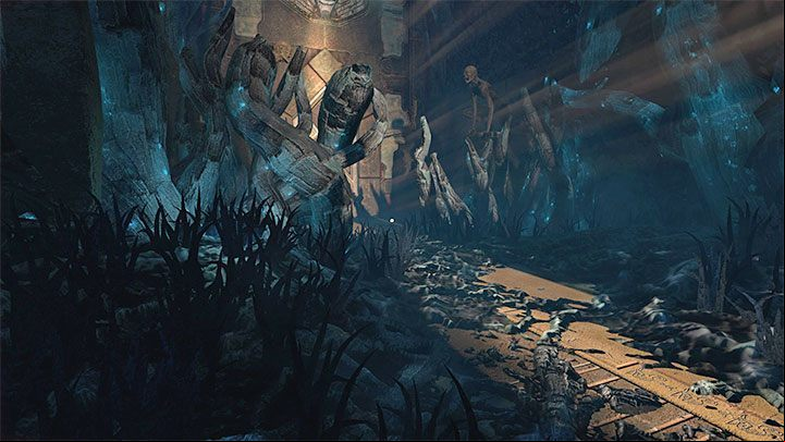 It is best to move clockwise around the large hall - Amnesia Rebirth: The Throne Room - 3 endings - Walkthrough - Amnesia Rebirth Guide