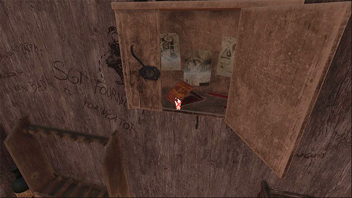 There are a few things inside the gatehouse - Amnesia Rebirth: The Desert Path - walkthrough, secrets - Transition description - Amnesia Rebirth Guide