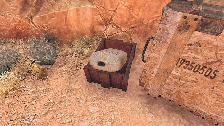 Go back to the fort and explore the area to its right - Amnesia Rebirth: The Desert Path - walkthrough, secrets - Transition description - Amnesia Rebirth Guide