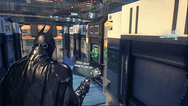 Go a few steps forward and block the crate on the right (in the picture) - Destroy the weapon turrets on the second airship | Main story - Main story - Batman: Arkham Knight Game Guide & Walkthrough