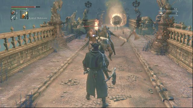 Sometimes, there are unconventional ways of dealing with opponents. - Combat | Weapons and armor - Basics - Bloodborne Game Guide & Walkthrough