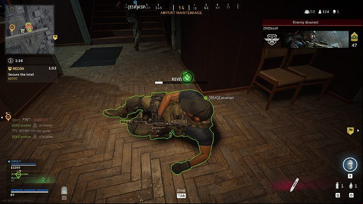 Lifting a knocked out player takes a few seconds, so before you start the whole operation, make sure there are no opponents nearby who are just waiting to take a shot - Warzone: Teamwork - Basics - Warzone Guide