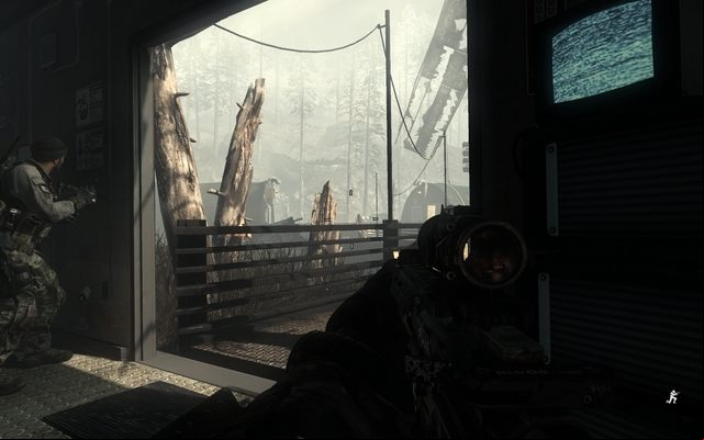 What Hesh is looking at? - 03 - No Mans Land - Campaign - Walkthrough - Call of Duty: Ghosts - Game Guide and Walkthrough