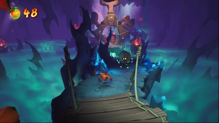 Go forward and you will encounter opponents with hammers - Crash 4: N.Sanity Peak walkthrough - N.Sanity Islad, Present Day - Crash 4 Guide, Walkthrough
