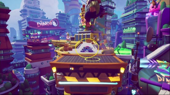 On your way, you'll meet new opponents - Crash 4: Rush Hour walkthrough - The Sn@xx Dimension, 3023 - Crash 4 Guide, Walkthrough