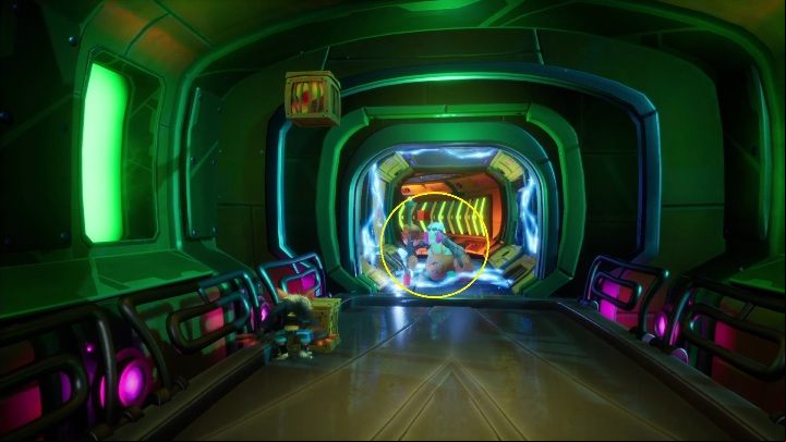 To defeat the electrocuting opponent, simply jump in his direction and perform an attack - Crash 4: Out for Launch walkthrough - Bermugulas Orbit, ??? - Crash 4 Guide, Walkthrough