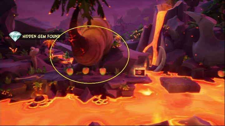 A hidden gem is found behind a second dinosaur escape - Crash 4: All Hidden Gems - list, location - Secrets - Crash 4 Guide, Walkthrough