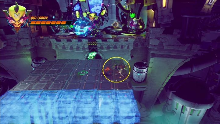 Then hit a new opponent to deprive the boss of another portion of health - Crash 4: Neo Cortex, final battle - how to beat? - Bosses - Crash 4 Guide, Walkthrough