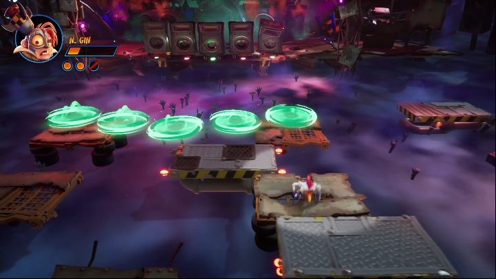 Be careful not to fall into the water, otherwise, you will lose your life and restart the stage - Crash 4: N. Gin boss fight - how to beat? - Bosses - Crash 4 Guide, Walkthrough