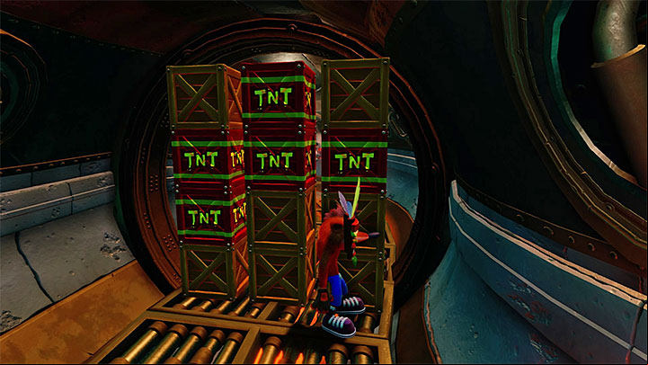 Leave the portal room - Hangin Out | Crash Bandicoot 2 | Levels - Crash Bandicoot 2 - Alpine Warp Room - Crash Bandicoot N. Sane Trilogy Game Guide