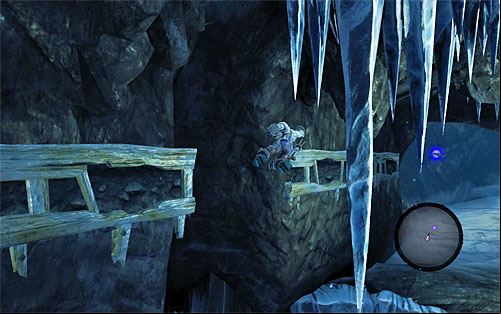 When you reach the end of the vines, lean right and wall-run again, this time in order to grab onto the interactive ledge - Reach the top of The Dark Fortress (2) - Find a Way to Save War - Darksiders II - Game Guide and Walkthrough