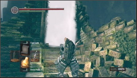 Once you defeat the butterfly, do not return to the bonfire but instead follow along the wall - Darkroot Garden - p. 2 | Walkthrough - Walkthrough - Dark Souls Game Guide & Walkthrough