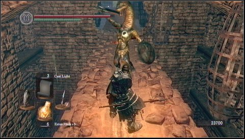 Inside youll find two closed cages - in one of them NPC Big Hat Logan is kept - Sens Fortress - p. 3 | Walkthrough - Walkthrough - Dark Souls Game Guide & Walkthrough