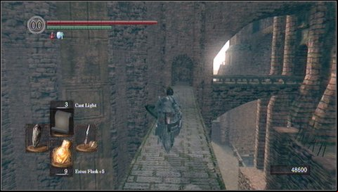 There is an undead knight in the left part of tower - Sens Fortress - p. 5 | Walkthrough - Walkthrough - Dark Souls Game Guide & Walkthrough