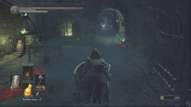 The corridor in the first part of the prison - watch out for other guards near the bridge in the middle. - Irithyll Dungeon - Walkthrough - Dark Souls III Game Guide & Walkthrough