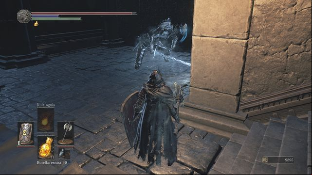 Try to dodge your opponent and land behind his back. - Lothric Castle - Walkthrough - Dark Souls III Game Guide & Walkthrough
