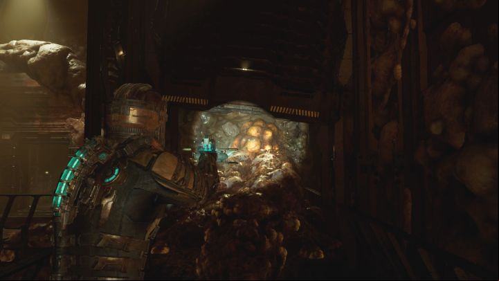 Use the small elevator to go down to the lower level - Dead Space Remake: Course Correction - Main missions - Dead Space Remake Guide
