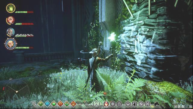 Hardly visible rune on the large rock - Dragon Age Inquisition: Runes in the Lost Temple - Side quests - Lost Temple of Dirthamen - Dragon Age: Inquisition Game Guide & Walkthrough
