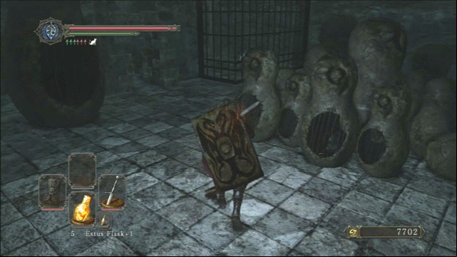 Destroy the stone cages. - The Lost Bastille - lets continue - Walkthrough - Dark Souls II - Game Guide and Walkthrough