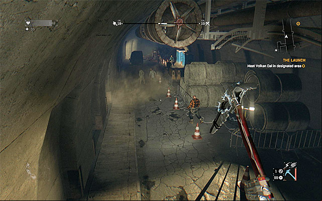 Carefully go through the tunnel. - 1: The Launch | Side quests - Antenna - Side quests - Antenna - Dying Light Game Guide