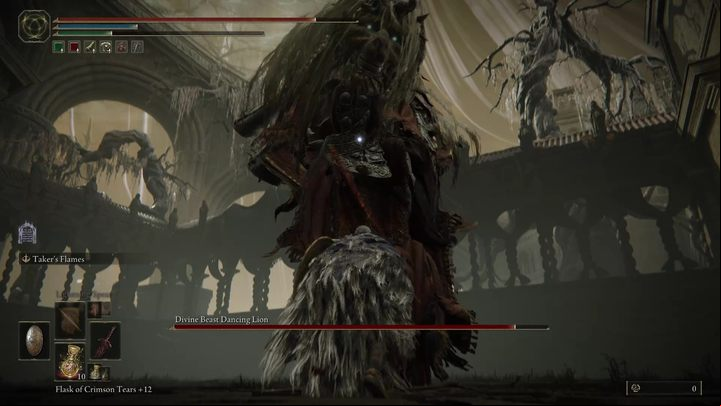 The boss almost always attacks several times in a row, and his melee combos usually consist of two or four strikes - Shadow of the Erdtree: How to defeat the Divine Beast Dancing Lion boss? - Main bosses - Elden Ring Guide