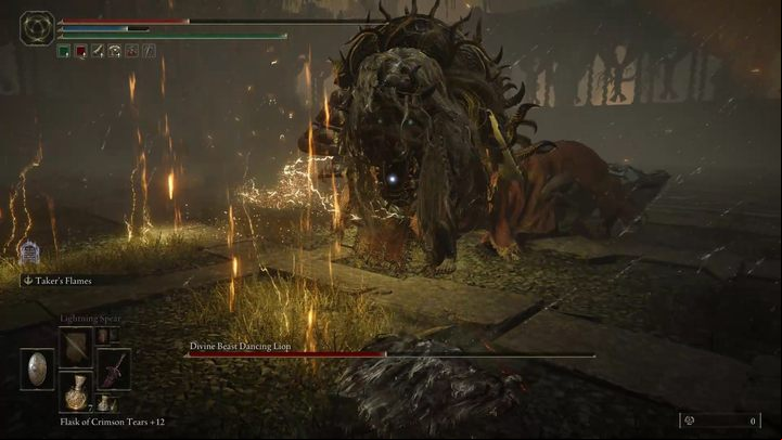 The Lion becomes much more dangerous in electric mode, gaining access to lightning bolts that require perfectly timed dodges - Shadow of the Erdtree: How to defeat the Divine Beast Dancing Lion boss? - Main bosses - Elden Ring Guide