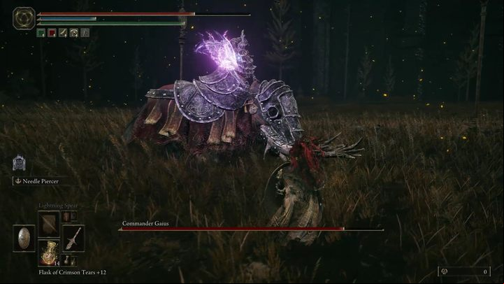 The boss also has two ranged attacks at his disposal - shooting a lightning from the electrified lance and throwing stones torn from the ground - Shadow of the Erdtree: How to beat Commander Gaius? - Main bosses - Elden Ring Guide