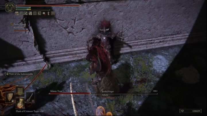 However, if you want to face your opponent in a standard way, you have to reckon with the fact that you are fighting with your perfect copy - Elden Ring: How to beat Mimic Tear? - Siofra River - Elden Ring Guide
