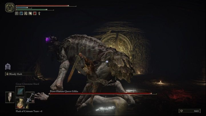 We recommend using heavy jump attacks as often as possible - Elden Ring: How to beat Demi-Human Queen? - Altus Plateau - Elden Ring Guide