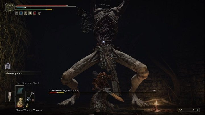 Watch out - sometimes the queen can raise her arms up high - Elden Ring: How to beat Demi-Human Queen? - Altus Plateau - Elden Ring Guide