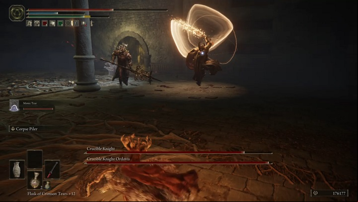 During the new attack, Siluria spins her sword over her head and then performs a jump, which she ends with hitting the ground and causing an explosion - Elden Ring: How to beat Crucible Knight? - Stormhill - Elden Ring Guide