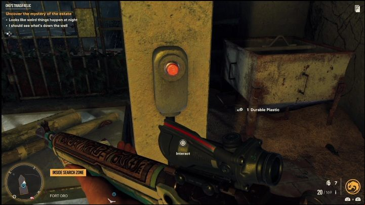 When you enter the next room go to its very end and look left - Far Cry 6: Okus Triada Relic - Treasure Hunts (Valle De Oro) - Valle De Oro - Far Cry 6 Guide