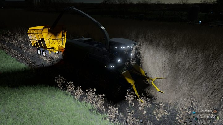 To harvest poplars, you need a silo with the right poplar header - Farming Simulator 22: Poplars - Forestry & timber industry - Farming Simulator 22 Guide