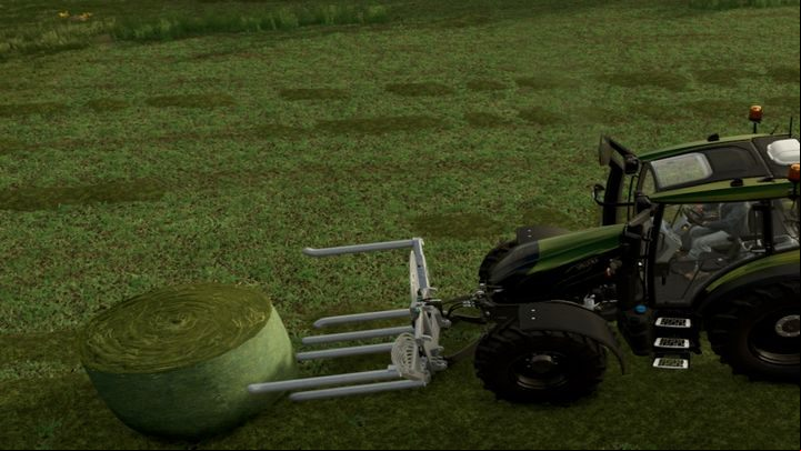 Sometimes bales can fall over - some loaders won't be able to deal with this problem - Farming Simulator 22: Bailing - tips - Grass, hay and silage - Farming Simulator 22 Guide