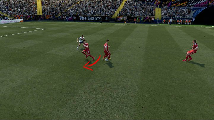 A heel can also be used for attacking, but you must that your player must be facing back towards the as shown in the picture above - FIFA 21: es - Basics - FIFA 21 Guide