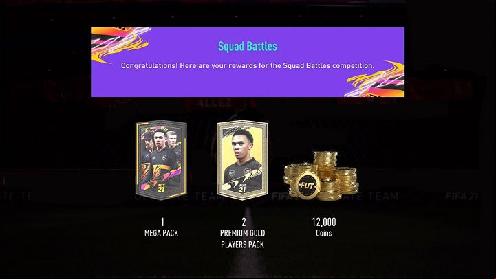 Among the rewards for Squad Battles in FIFA 21, you can find various packs, including the more valuable ones awarded for reaching the Elite or TOP 100 ranks (Ultimate Pack, Rare Players Pack, Mega Packs), as well as Coins - FUT 21: Squad Battles rewards - when? - FAQ - FIFA 21 Guide
