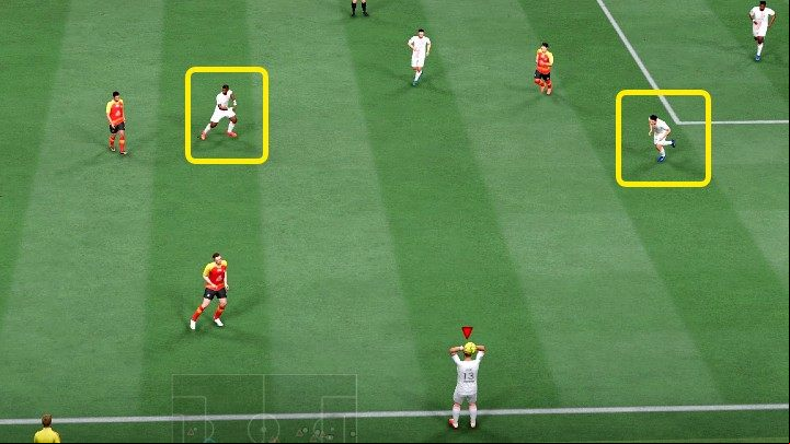 Throw-in is a classic play which restarts the game from the field's sidelines - FIFA 22: Set pieces - Basics - FIFA 22 Guide