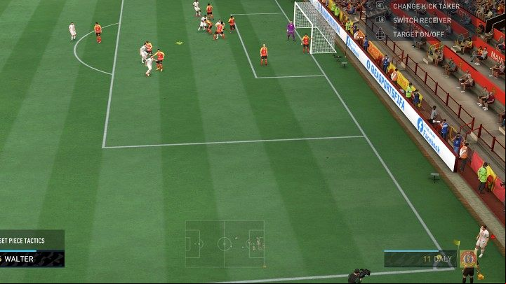 Before you take a corner kick, you'll see a cursor appearing in the opponent's penalty area, allowing you to choose where to aim your cross - FIFA 22: Set pieces - Basics - FIFA 22 Guide