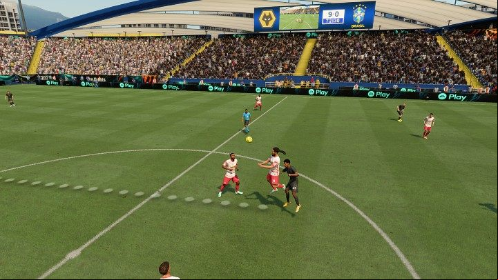 In FIFA 22, it's extremely important to control the midfield, as it's an important strategic area on any playing field - FIFA 22: Positional attack and counter - Basics - FIFA 22 Guide
