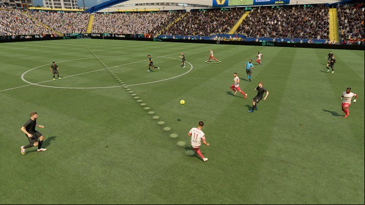 One of the best and most effective ways to finish off the action in FIFA 22 is to make a through to a player that goes past the defenders - FIFA 22: Finishing the action - the best ways - Basics - FIFA 22 Guide