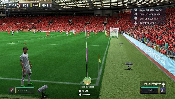 When performing the classic corner play in FIFA 23 , you can use the left and right analog sticks to decide where and with what spin to apply to the ball - FIFA 23: Set Pieces - types, how to? - Basics - FIFA 23 Guide