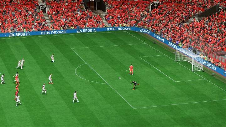 A throw (X / A) is a quick and precise way to resume the game right after taking over the ball - FIFA 23: Playing Goalkeeper - resuming game, moving the goalkeeper - Basics - FIFA 23 Guide