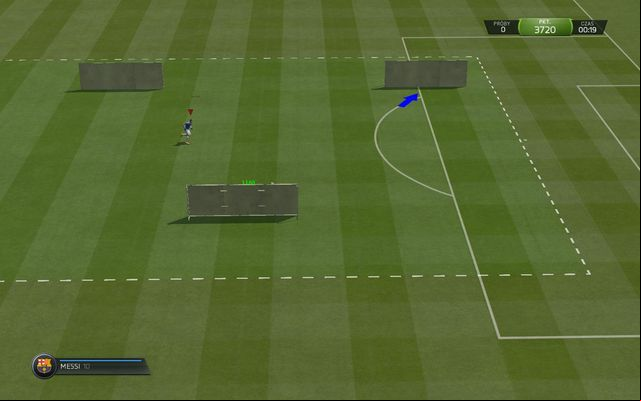 You are in a small area and you can control eight players - against them there are four opponents - Advanced ground - Skill games and practice - FIFA 15 - Game Guide and Walkthrough