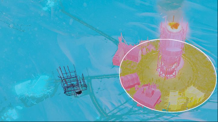 By observing temperature you can determine a risk of epidemic. - Heat | Basics - Basic tips - Frostpunk Game Guide