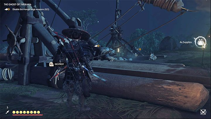 Sabotaging the catapults isnt difficult - just reach each of the siege machines, stand in the right place, and press R2 - Ghost of Tsushima: The Ghost of Yarikawa walkthrough, video guide - Act 2 - Ghost of Tsushima Guide, Walkthrough