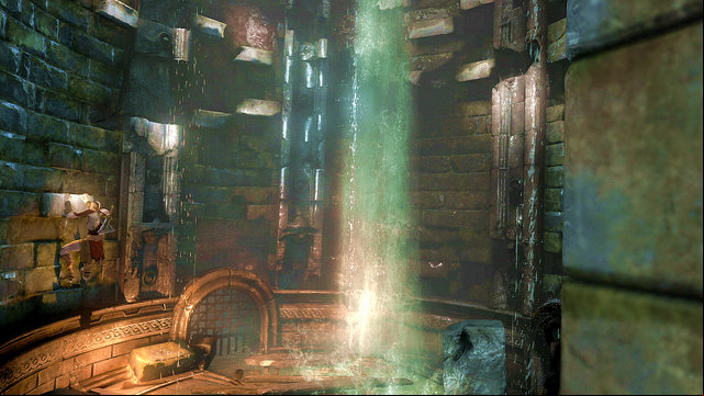 After picking it up, go to the left wall and start climbing - Walkthrough - Chapter 2: Sewer - God of War: Ascension - Game Guide and Walkthrough