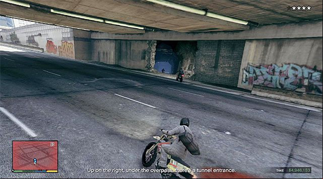 Leave the store and, after you watch a short cutscene, start escaping on a dirt bike (Maibatsu Sanchez), after having cut back to Franklin - GTA 5: The Jewel Store Job, Loud variant walkthrough - Main missions - GTA 5 Guide