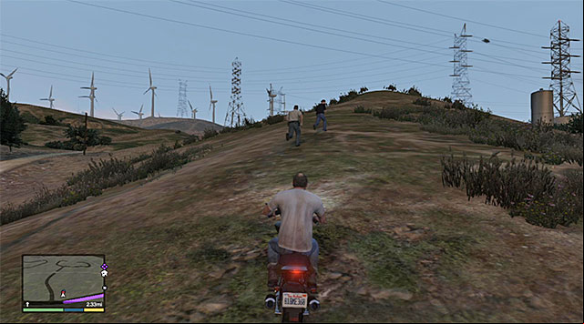 Help the criminal by attacking the policeman who is chasing him - GTA 5: Arrest (1-2) - Random events - GTA 5 Guide